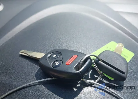 2012 Honda Fit z USA, uszkodzony, nr VIN JHMGE8H36CC040677